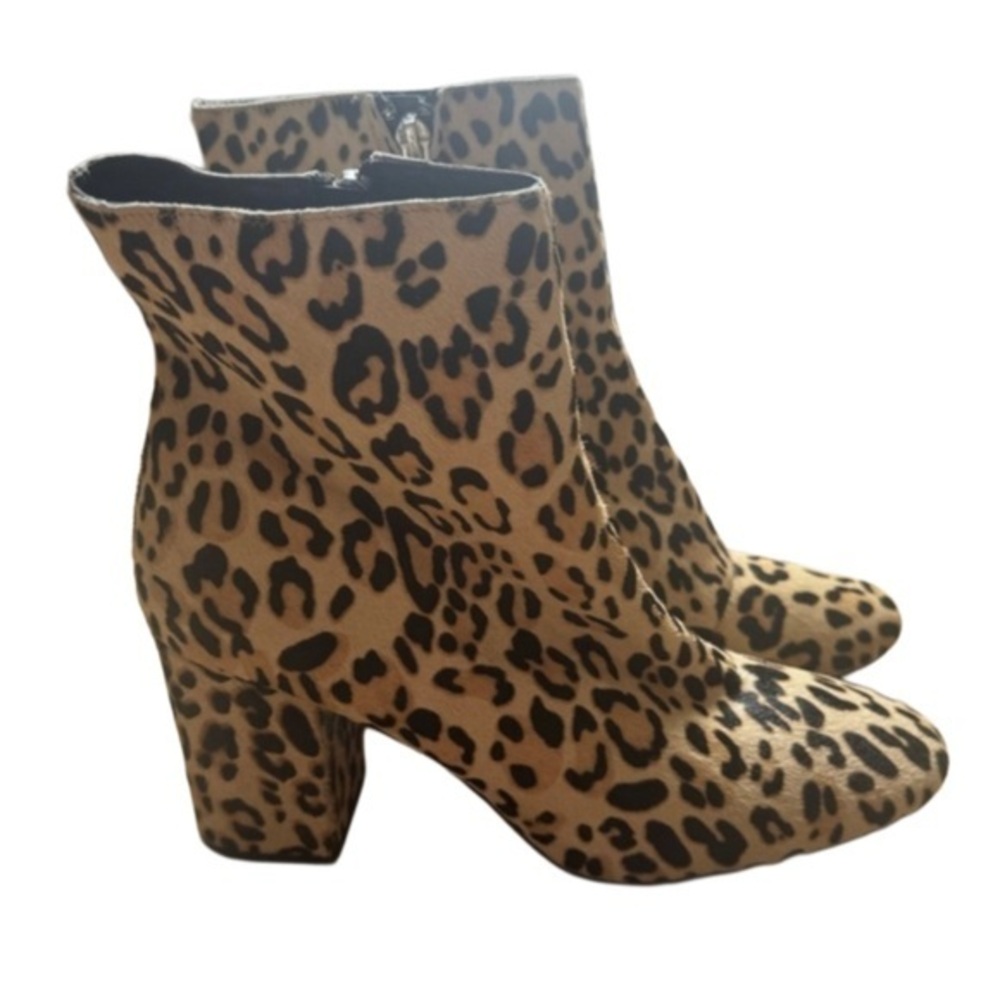 Halogen Cheetah Print Calf Hair Booties Size 6.5